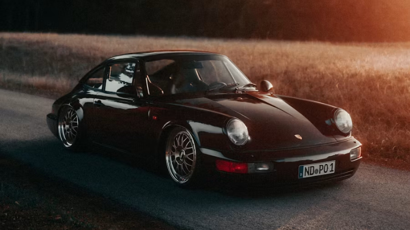 Porsche 911